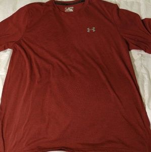 Under Armour Heat Gear Burgundy Men's 2XL T-shirt